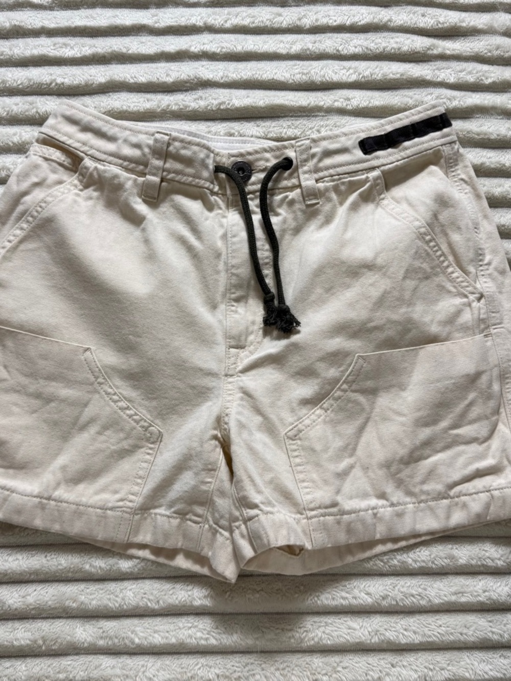 REI COOPERATIVE Women's Beige Utility Twill Shorts Size 6 Drawstring Pockets